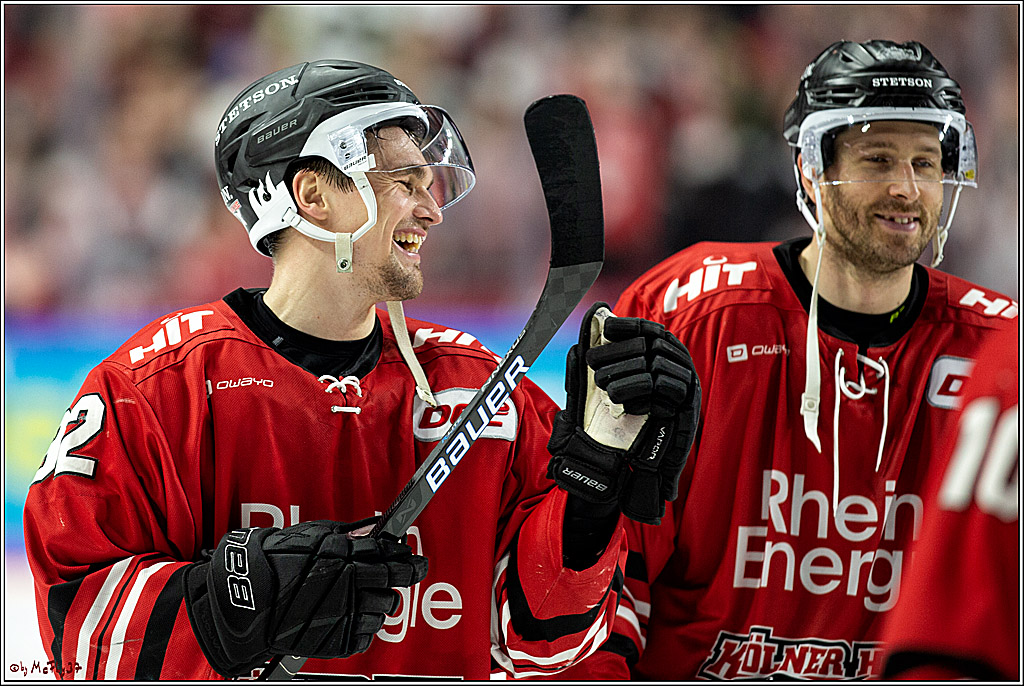 DEL;  Koelner Haie - Grizzlys Wolfsburg; Koeln, 25.02.2020